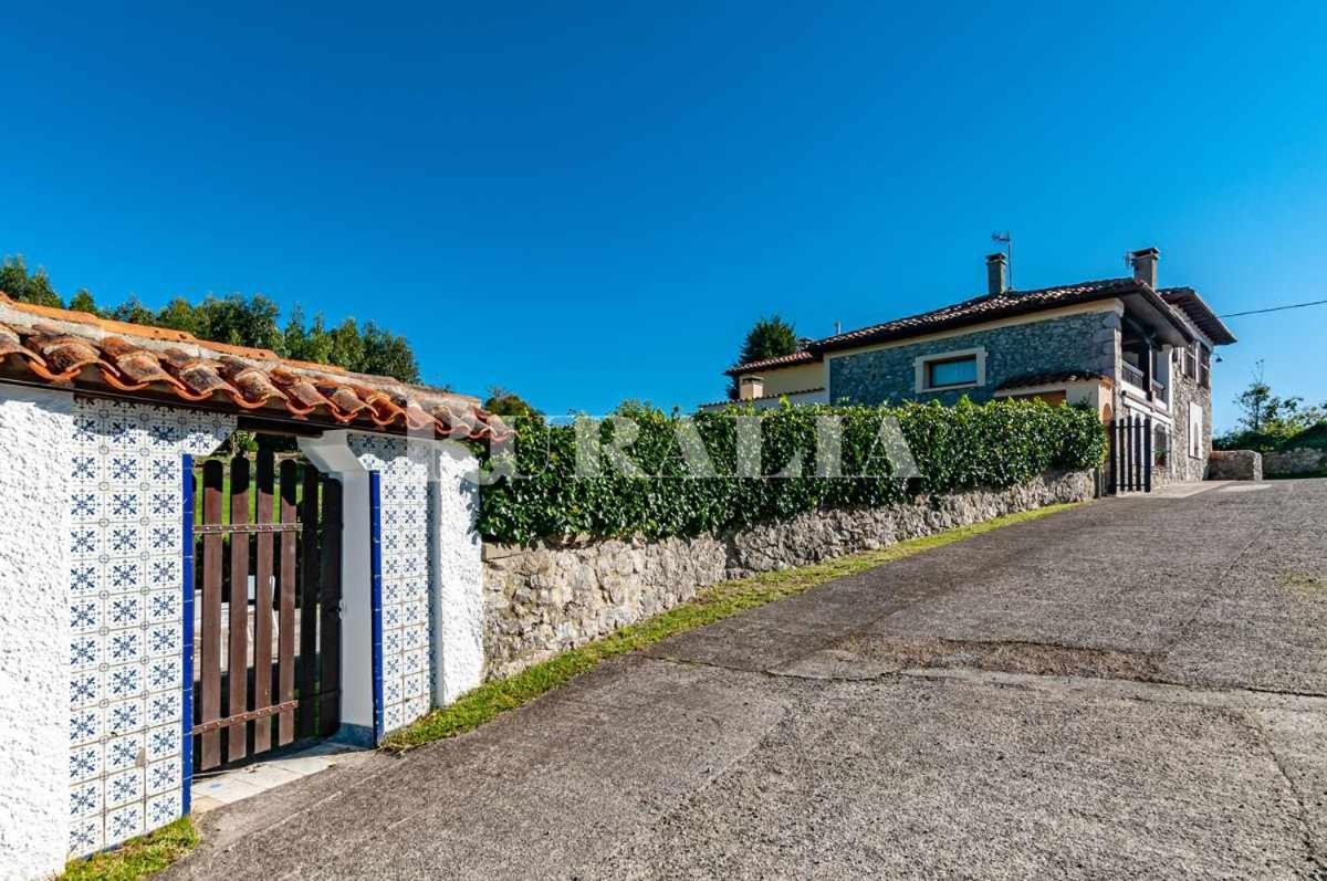 Casa Carmen 5 Situada En Una Zona Muy Tranquila A Collera エクステリア 写真