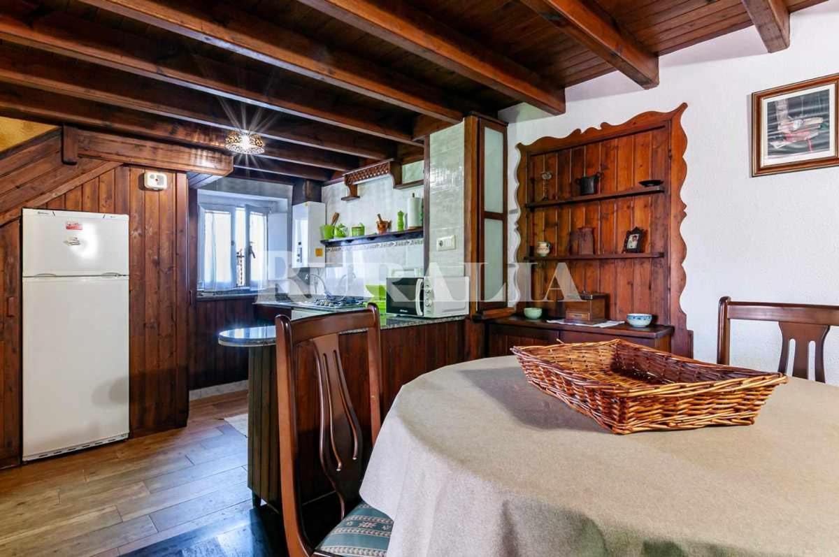 Casa Carmen 5 Situada En Una Zona Muy Tranquila A Collera エクステリア 写真