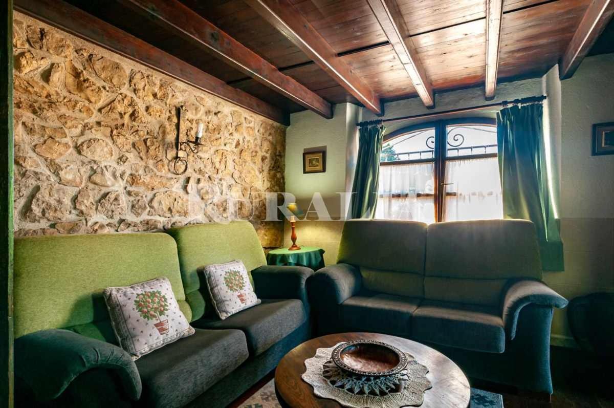 Casa Carmen 5 Situada En Una Zona Muy Tranquila A Collera エクステリア 写真